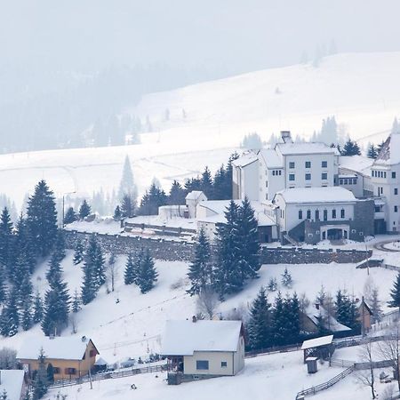 Hotel Castel Dracula Piatra Fantanele Bagian luar foto