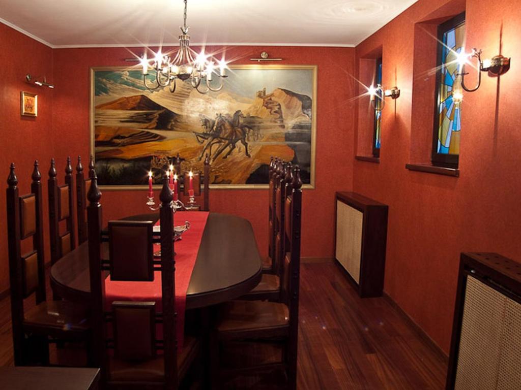Hotel Castel Dracula Piatra Fantanele Bagian luar foto