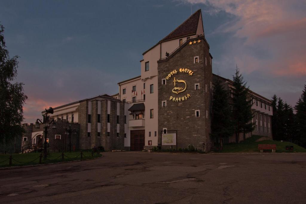 Hotel Castel Dracula Piatra Fantanele Bagian luar foto