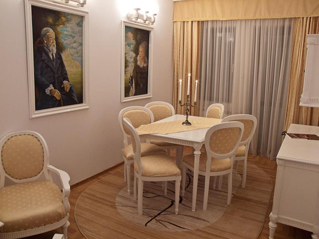 Hotel Castel Dracula Piatra Fantanele Bagian luar foto